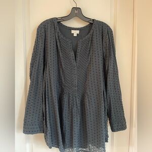 J Jill black pin tuck/textured top size XL.